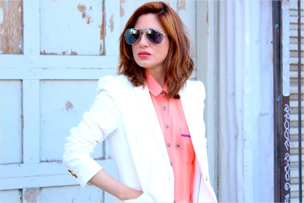 Detail How To Style White Button Down Shirt Outfits Number 10