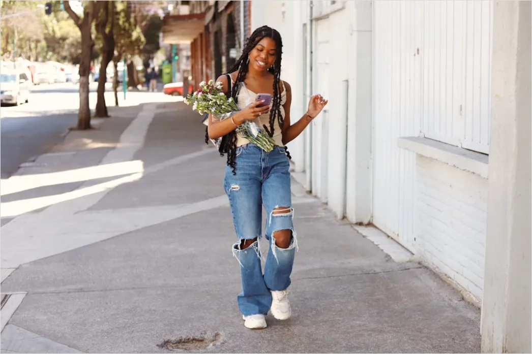 Detail How To Style Wide Leg Jeans Outfit Ideas Number 4