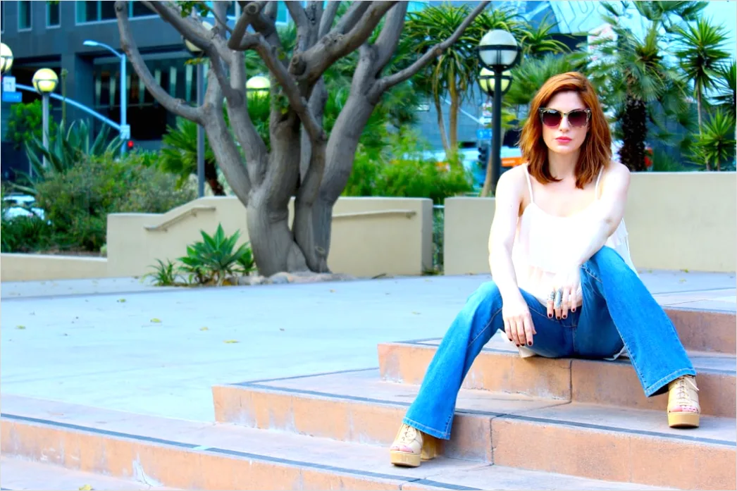 Detail How To Style Wide Leg Jeans Outfit Ideas Number 7
