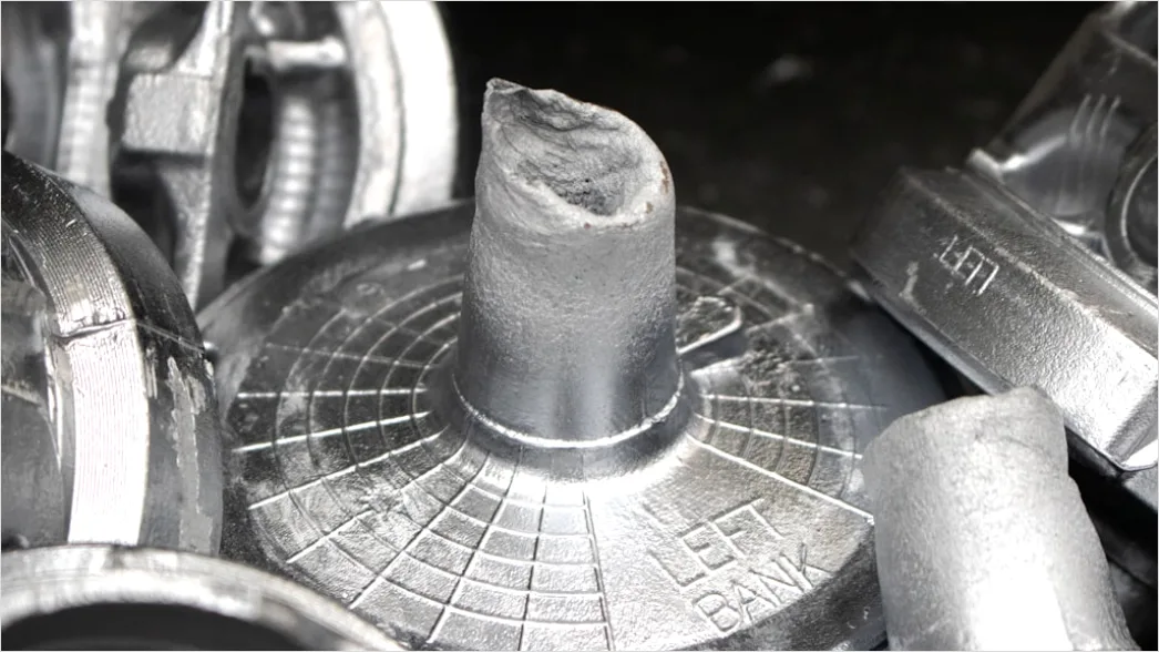 Detail Hydraulic Press Forming Metal Component Close Up Number 10