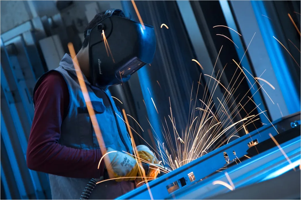 Detail Industrial Robot Arm Precision Welding Operation Number 10