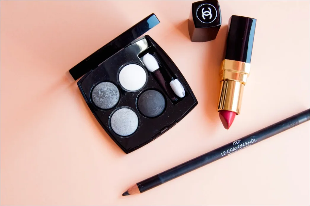 Detail Makeup Collection Flat Lay Aesthetic Arrangement Number 20