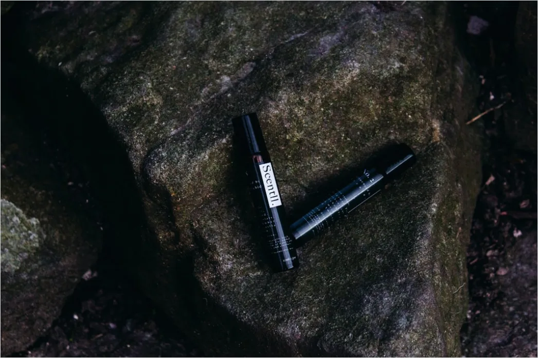 Detail Mascara For Lengthening And Volumizing Lashes Number 13