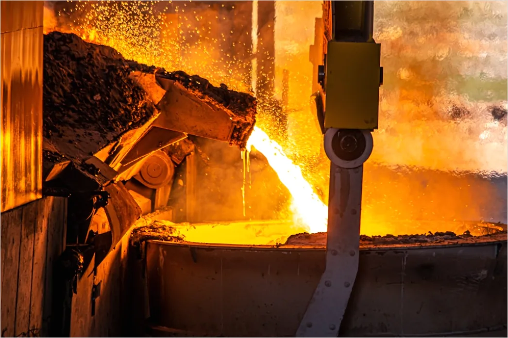 Detail Metal Casting Workshop Pouring Mold Process Number 5