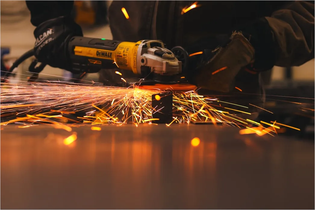 Detail Metal Fabrication Workshop Sparks Grinding Steel Number 7