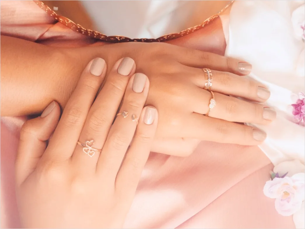 Minimalist Nail Art Designs For Everyday Wear