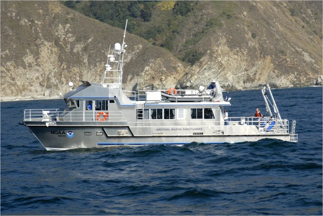 Detail Ocean Research Vessel Deck Sampling Equipment Number 3