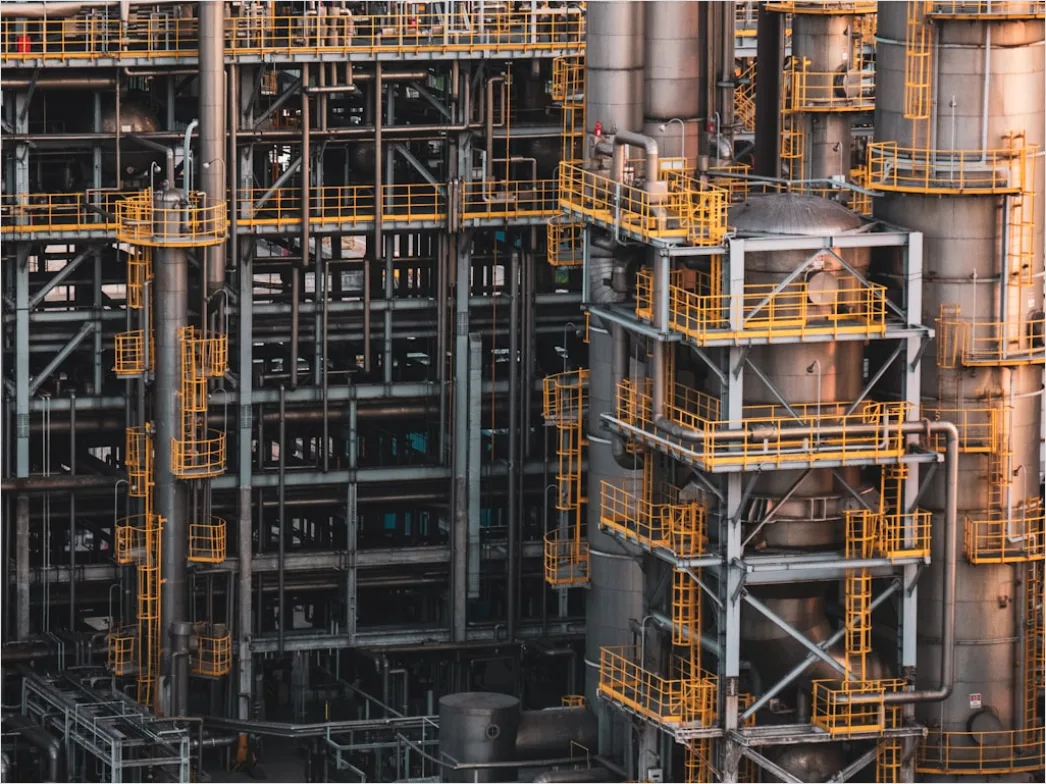 Detail Petroleum Refinery Distillation Tower Exterior Close Up Number 13