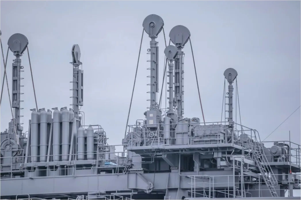 Detail Petroleum Refinery Distillation Tower Exterior Close Up Number 16