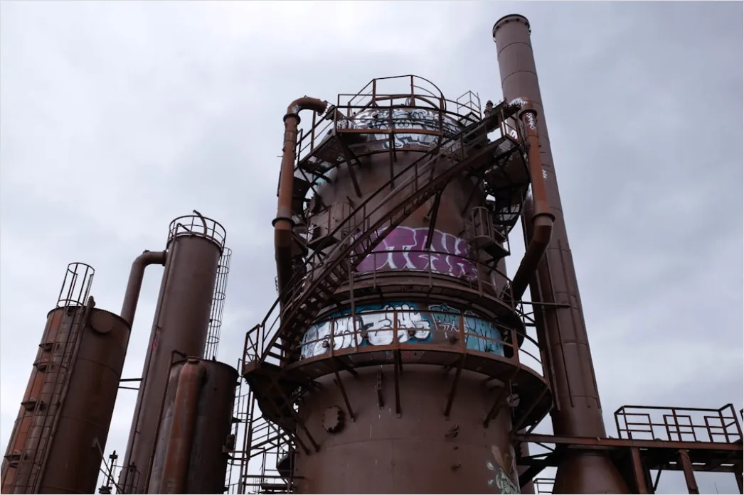 Detail Petroleum Refinery Distillation Tower Exterior Close Up Number 20