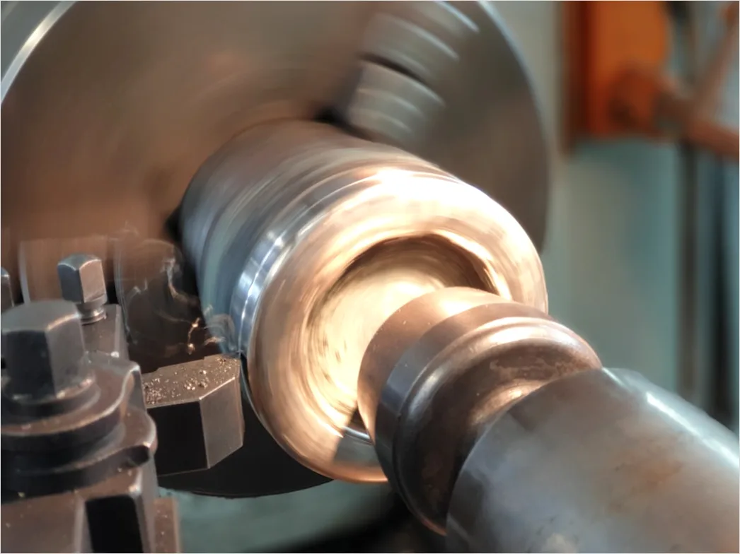 Detail Precision Engineering Workshop Lathe Turning Metal Number 16