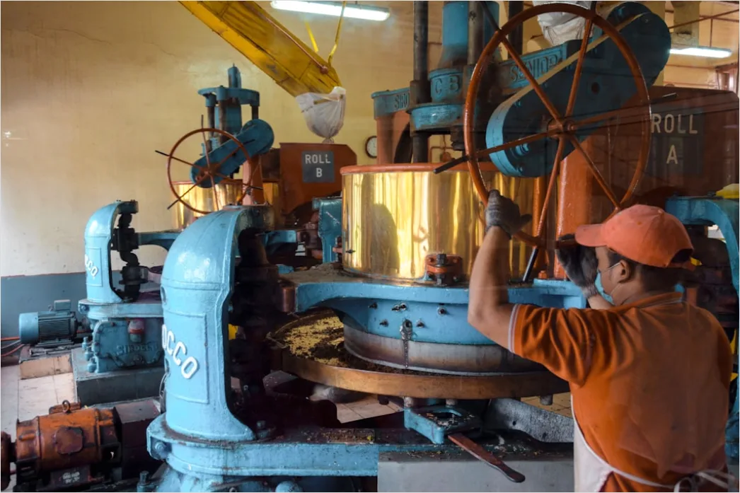 Detail Precision Grinding Machine Engineer Operating Number 20