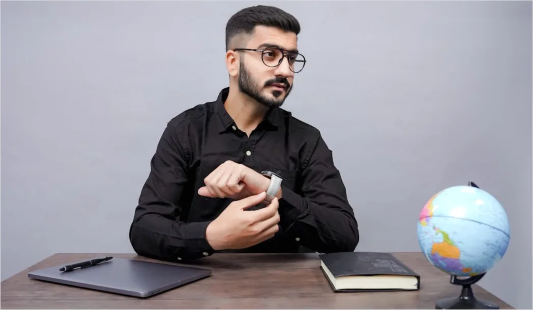 Detail Press Interview Scientist Explaining Research Findings Number 18