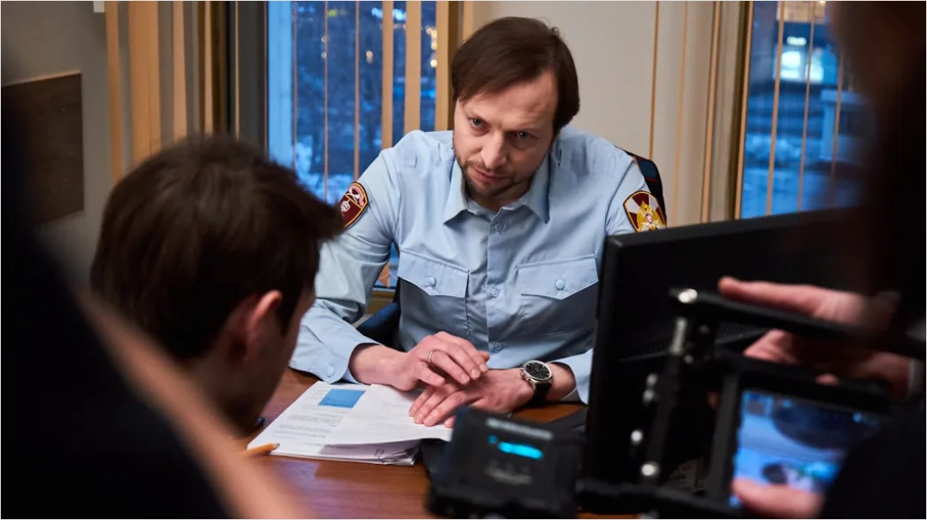 Detail Press Interview Scientist Explaining Research Findings Number 9