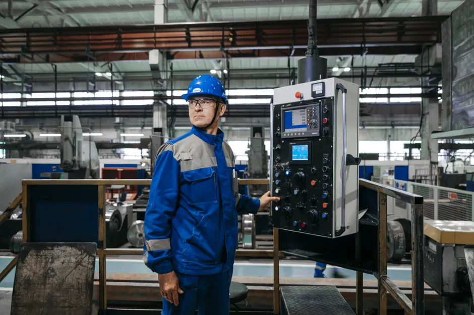 Detail Process Control Automation Chemical Plant Interior Number 8