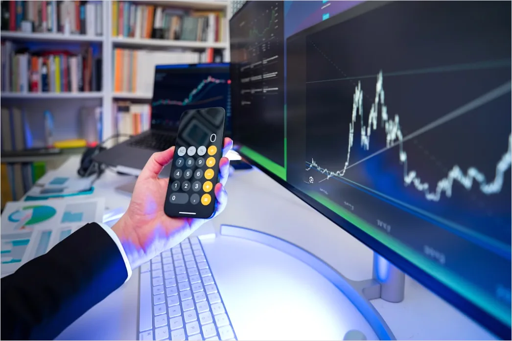 Research Report Analytics Dashboard On Monitor 6208