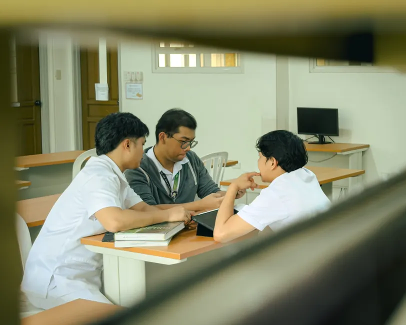 Detail Research Team Meeting In Laboratory Conference Room Number 15