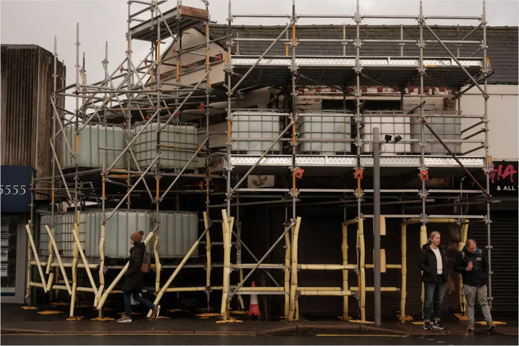 Detail Scaffolding Construction Site Workers At Height Number 12