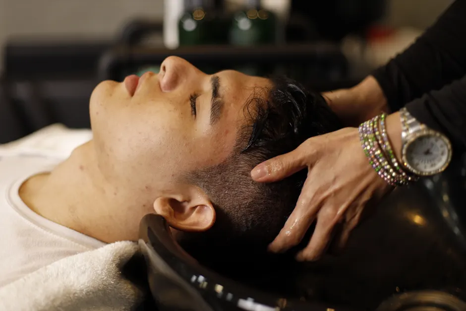 Detail Scalp Massage Technique For Hair Growth Tips Number 16