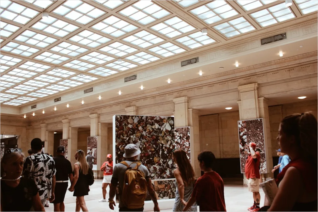 Scientific Poster Session Crowd In Hall 0512