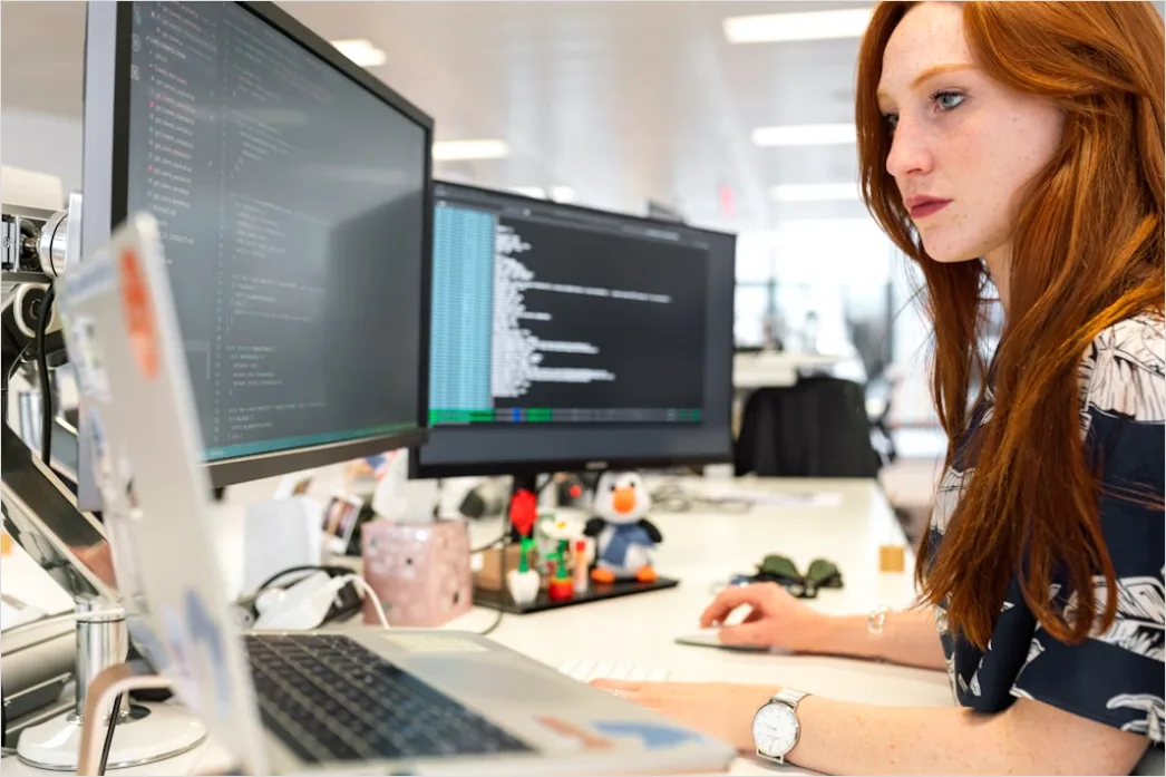 Detail Scientist Coding In Python For Data Analysis Number 6