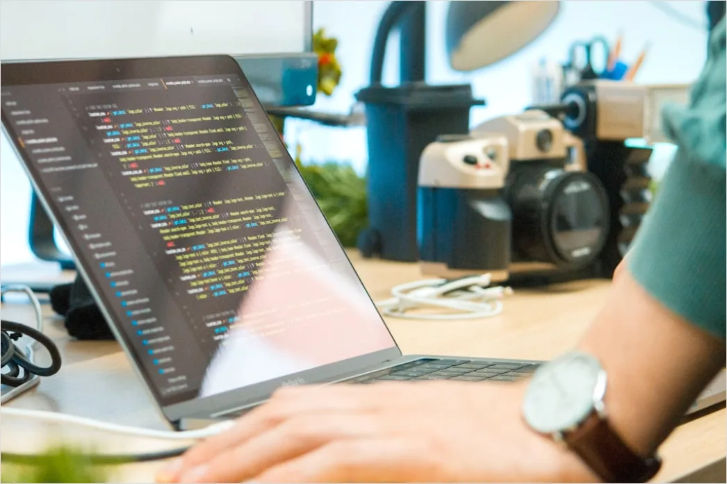 Detail Scientist Coding In Python For Data Analysis Number 9