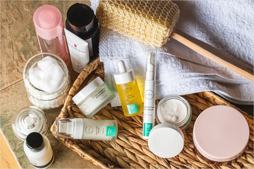 Skincare Shelfie Organized Aesthetic Bathroom 23be