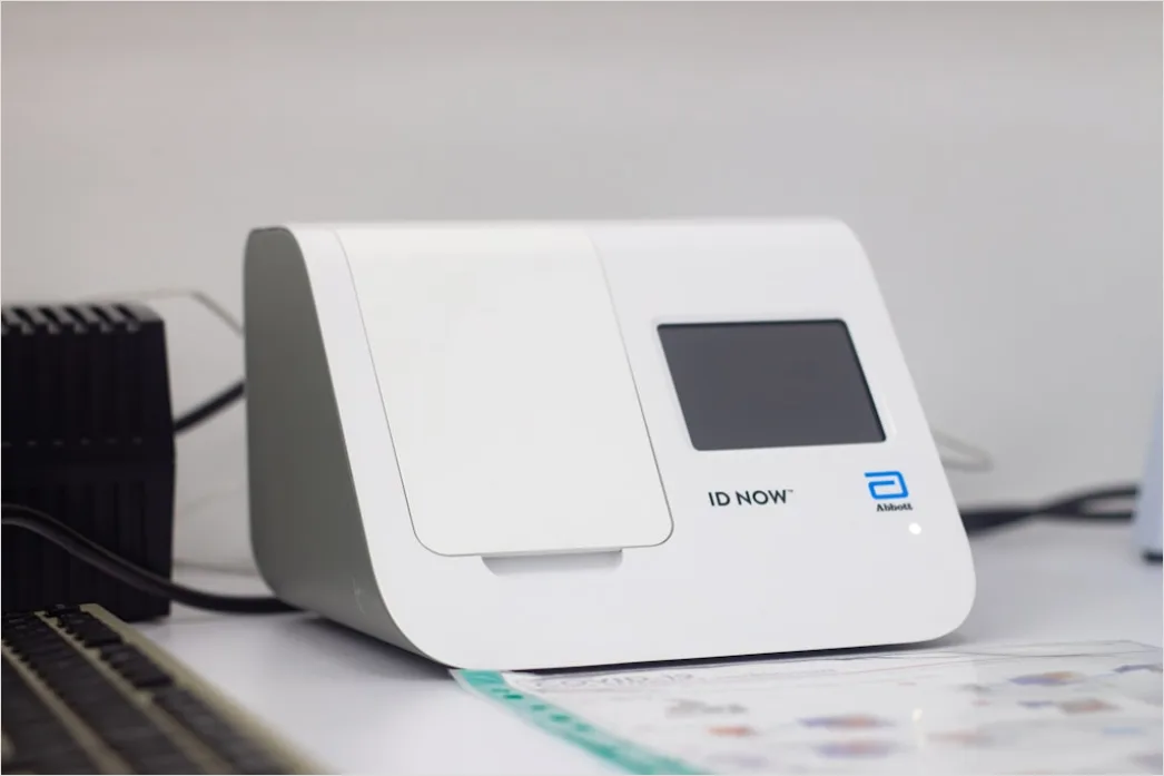 Detail Spectrophotometer Analysis In Chemistry Laboratory Number 5
