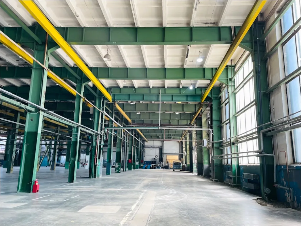 Detail Steel Beam Manufacturing Plant Interior Wide View Number 12