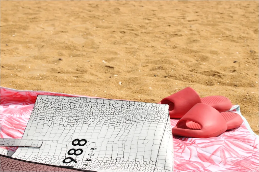 Detail Summer Vacation Outfit Ideas Beach And City Number 12