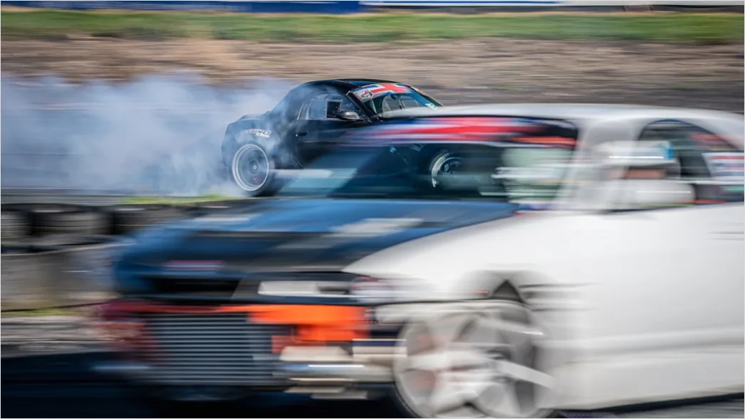 Detail Supercar Drag Race Action Blurred Motion Track Number 12
