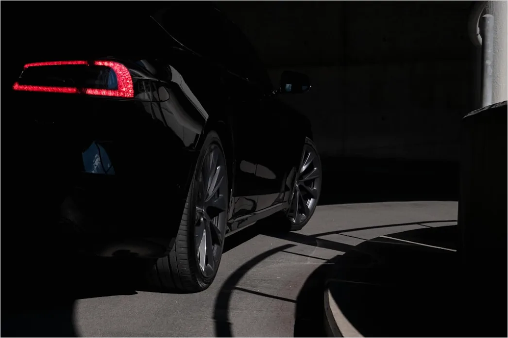 Tesla Model S Charging Supercharger Close Up 8fe5