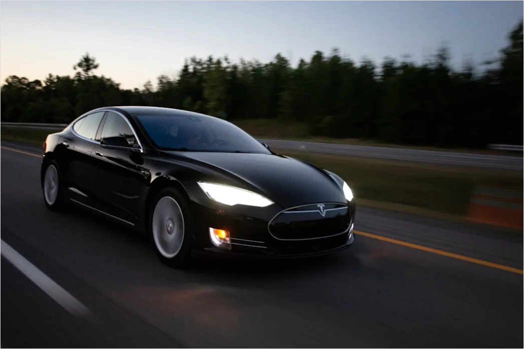 Detail Tesla Model S Charging Supercharger Close Up Number 16