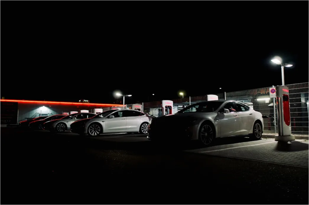 Detail Tesla Model S Charging Supercharger Close Up Number 4