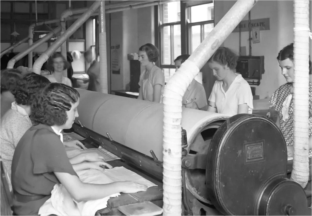 Detail Textile Factory Production Line Fabric Rolling Machines Number 8