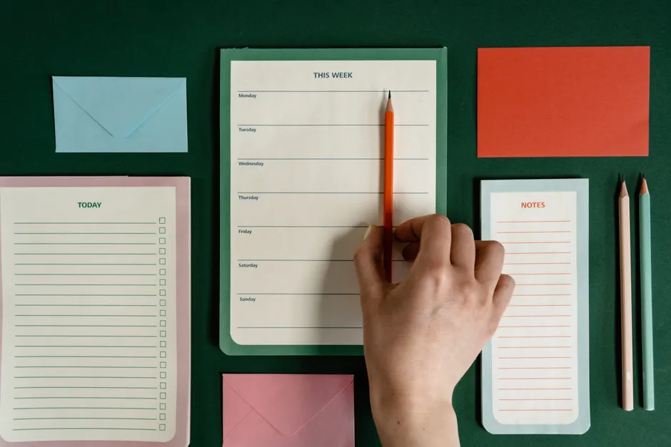 Detail Time Management Planner For Students Desk Photo Number 12