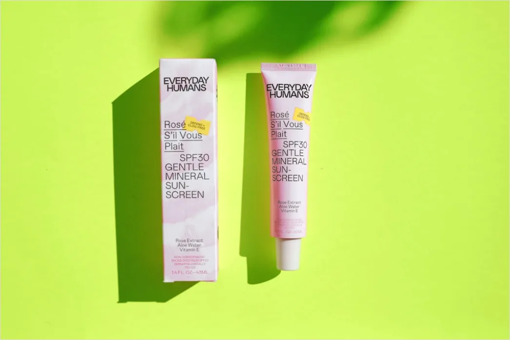 Detail Tinted Moisturizer For Everyday Natural Look Number 13