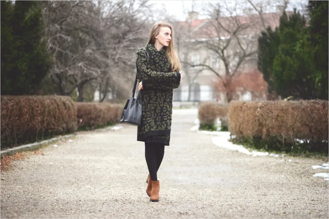 Detail Transitional Outfit Ideas Fall To Winter Layering Number 12