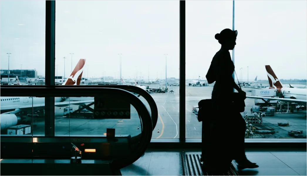 Detail Travel Outfit Ideas Comfortable And Chic Airport Number 6