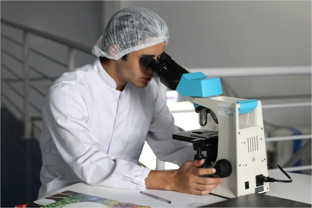 Detail Vaccine Development Laboratory Scientist Working Number 5