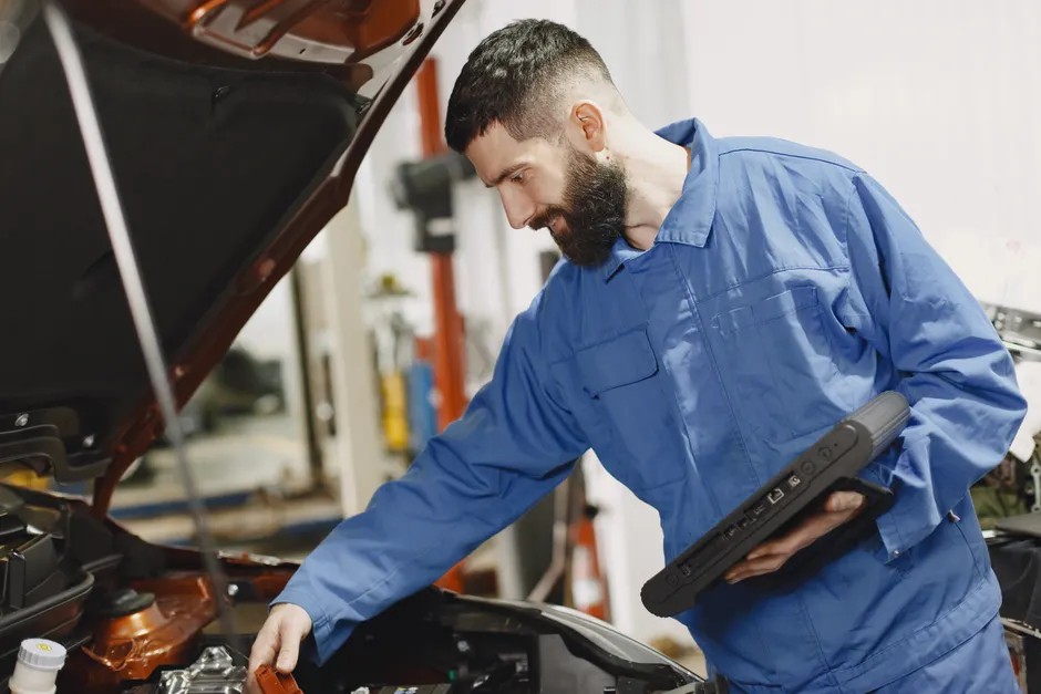 Vehicle Testing Facility Engineer Running Diagnostics Bb4c