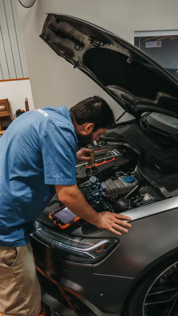 Detail Vehicle Testing Facility Engineer Running Diagnostics Number 18