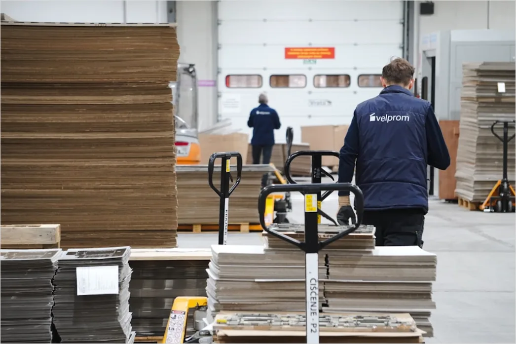 Detail Warehouse Worker Using Forklift Moving Pallets Number 13