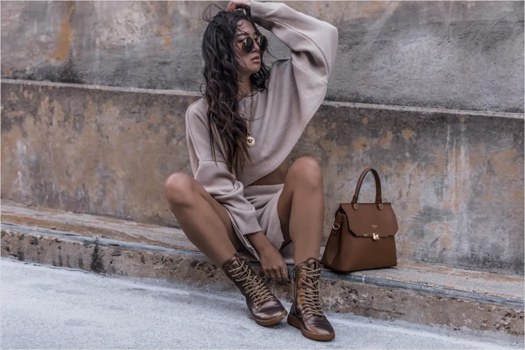 Detail Winter Outfit Ideas Warm And Stylish Women Number 4