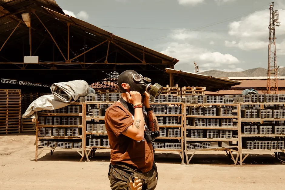 Detail Workers Wearing Respirator Masks In Dusty Factory Number 20