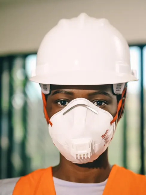 Detail Workers Wearing Respirator Masks In Dusty Factory Number 9