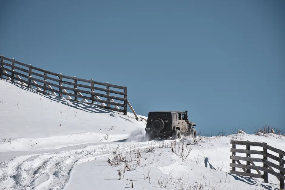 Detail 4x4 Vehicle Steep Hill Climb Off Road Number 14