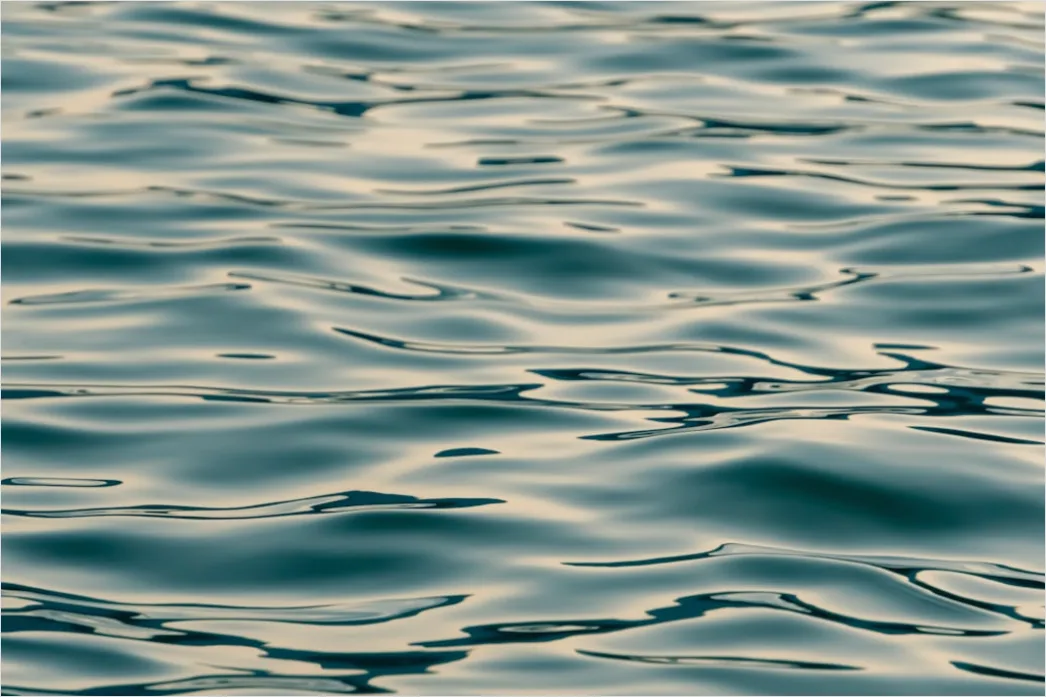 Abstrakt Wasser Oberflaeche Reflexion Hintergrund 0db0