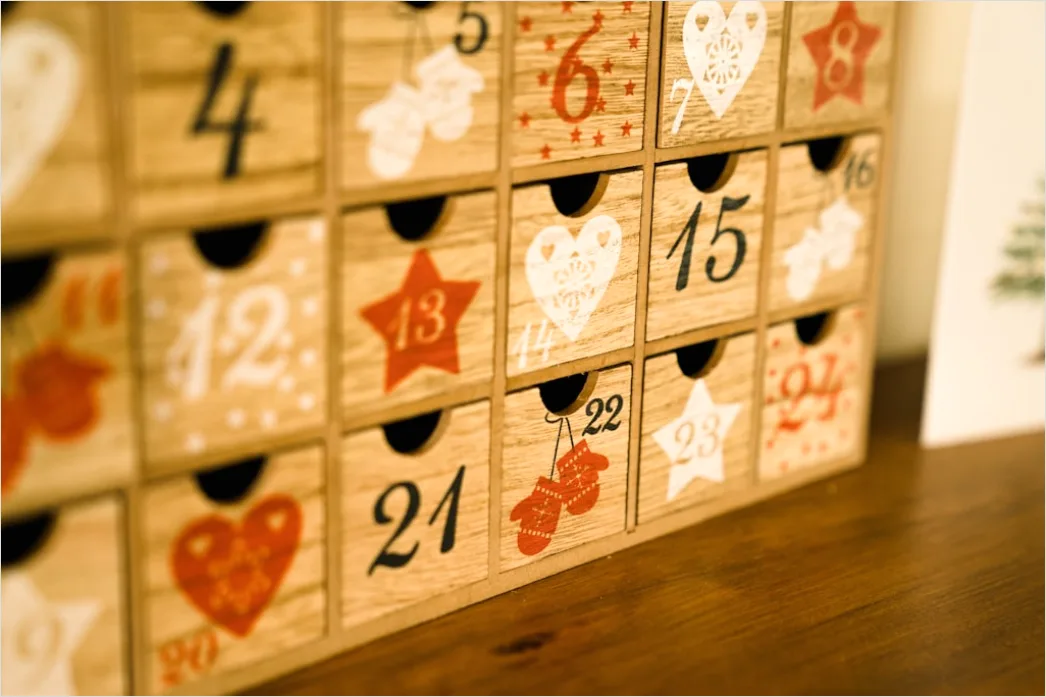 Detail Advent Kalender öffnen Kind Freude Moment Number 7