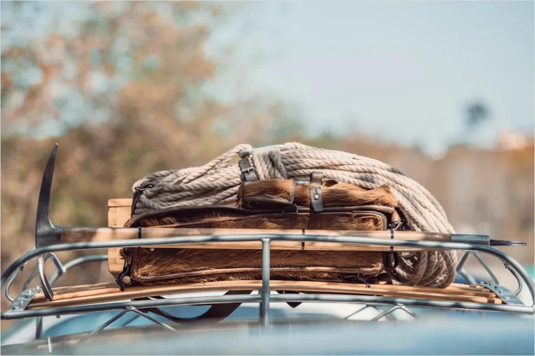 Detail Adventure Vehicle Rooftop Rack Gear Loaded Number 6